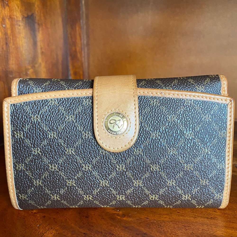 Rioni Moda Italia Genuine Leather Tri-Fold/Multi-Fold Wallet